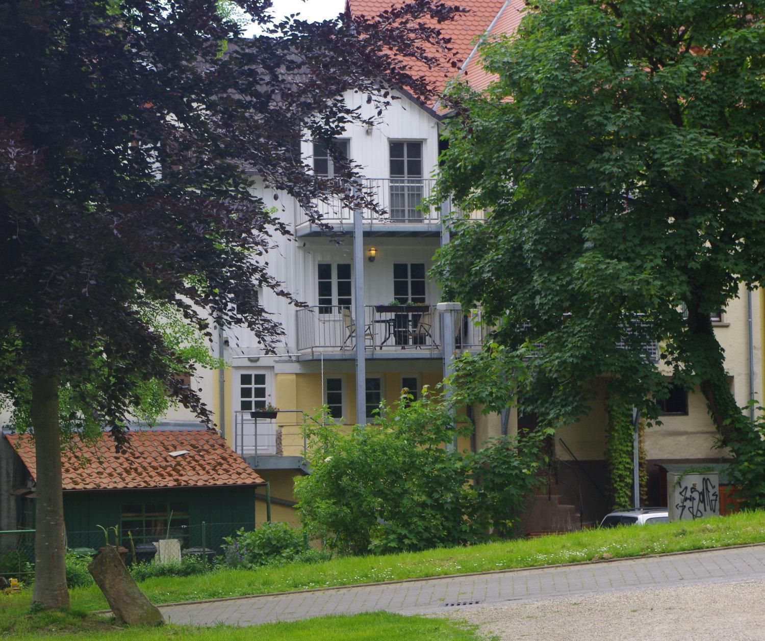 Ferien-Wohnung Am Menzer-Park Neckargemünd エクステリア 写真
