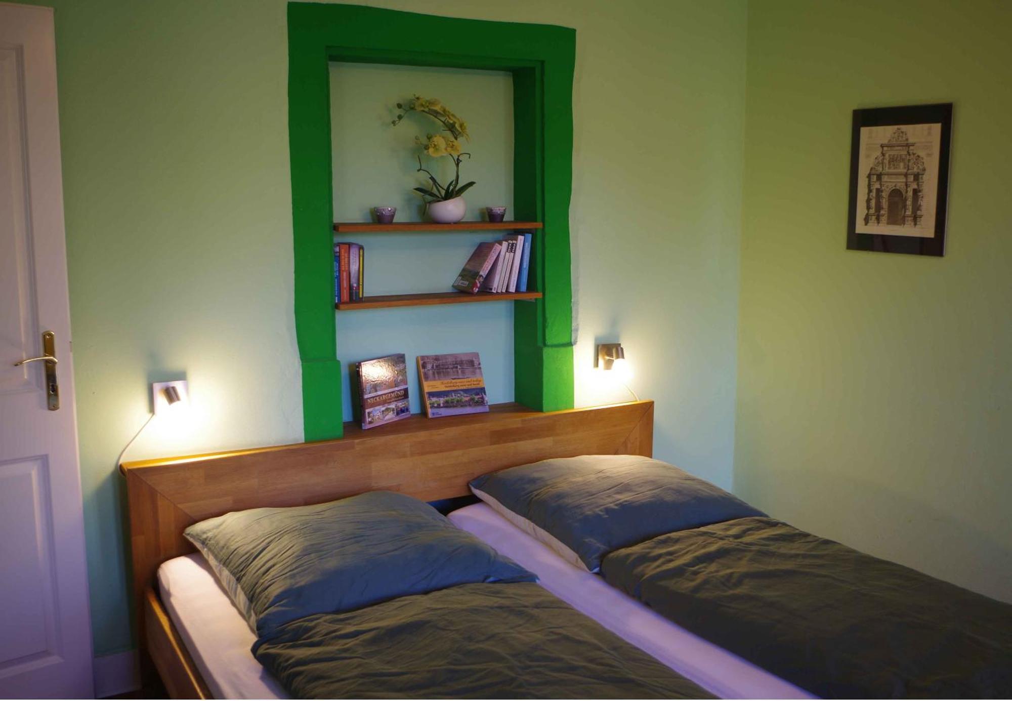 Ferien-Wohnung Am Menzer-Park Neckargemünd エクステリア 写真