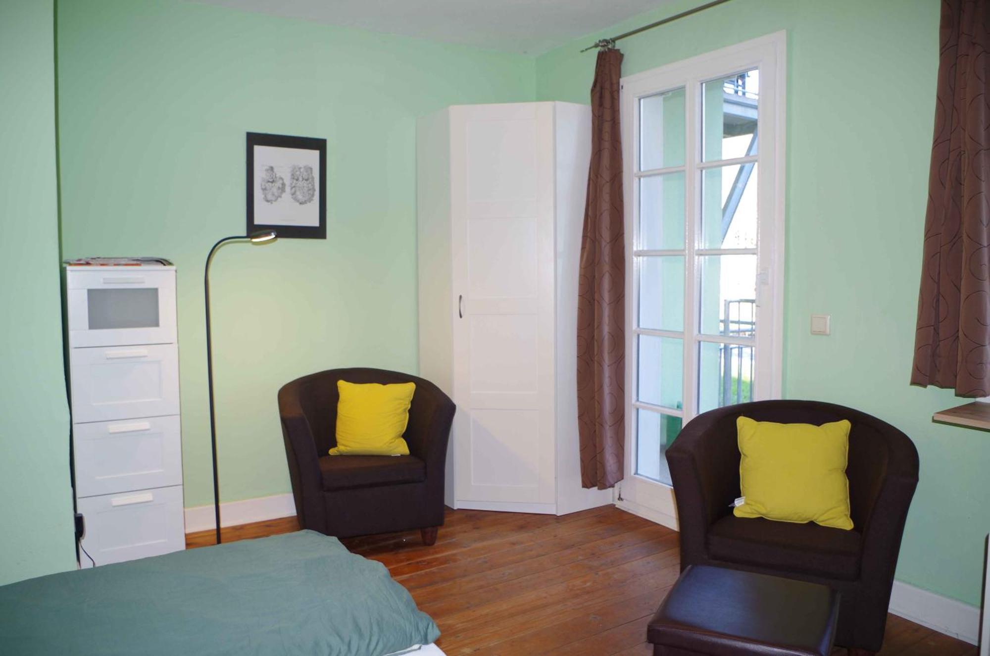 Ferien-Wohnung Am Menzer-Park Neckargemünd エクステリア 写真
